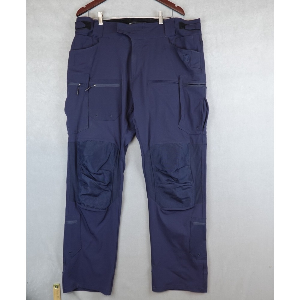 Born Primitive Tactical Pants Mens 40x33 Navy Softshell Cargo Outdoor